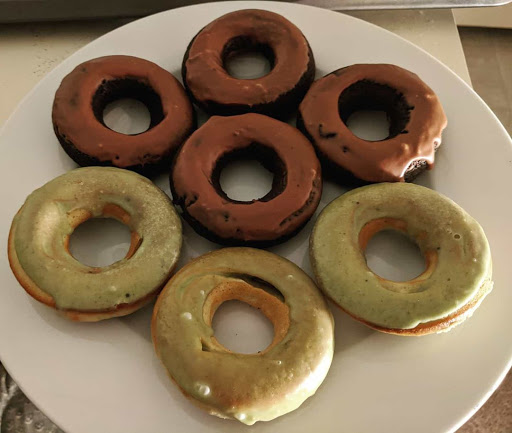 Michelle's Donuts - Visual