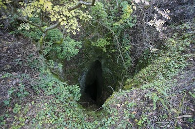 Photos of Dranchi dupki