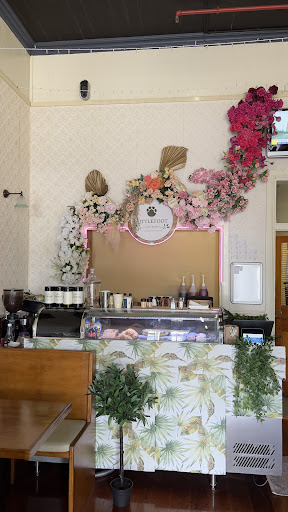 Littlefoot Cafe and Bar - Thumbnail