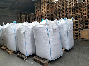 Photo n°7 de Vallas Pierre à Sainte-Foy-Saint-Sulpice (Fournisseur de bois)