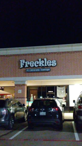 Freckles - Visual
