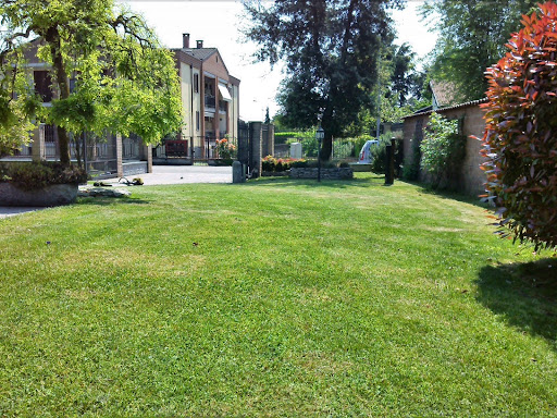 Suneasy Giardinieri e Giardini sempre verdi Gallery - Italy