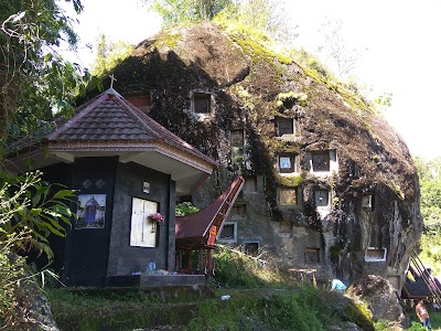 Photos of Lo'ka Mata Stone Graveyard
