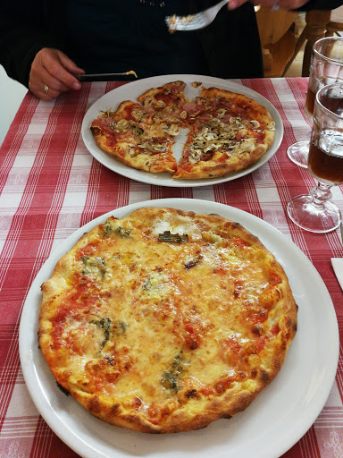 De Lucio's Pizzaservice - Thumbnail