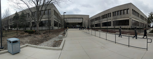 Bridgeview Courthouse - Visual