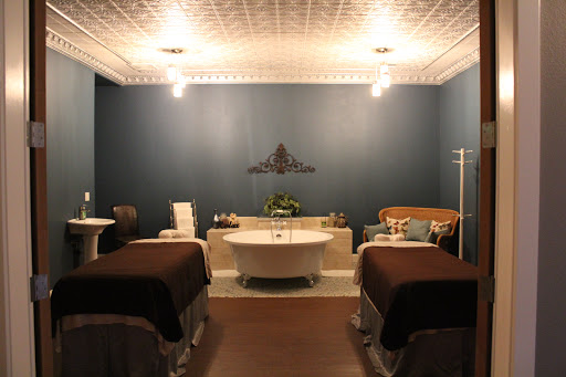 Pure Bliss Olde Town Spa (Pure Bliss Spa, LLC) - United States