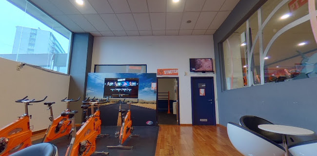 Basic-Fit Brussels Anderlecht Av. Van Kalken 24/7 telefoonnummer