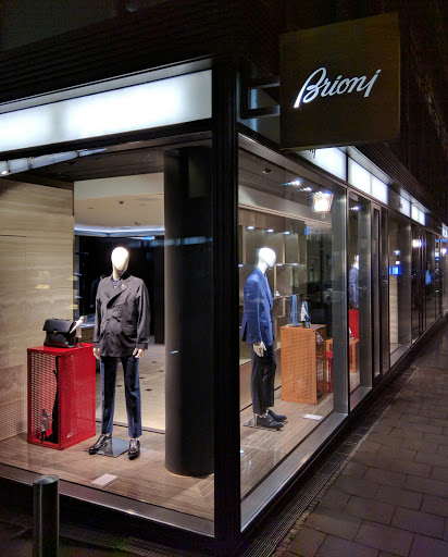 BRIONI - Visual
