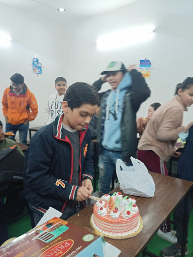 Gallery image 104