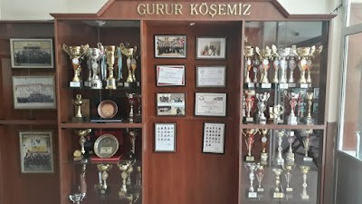 Güneşler Anadolu Lisesi