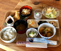 ひみつきち ごはん屋さん