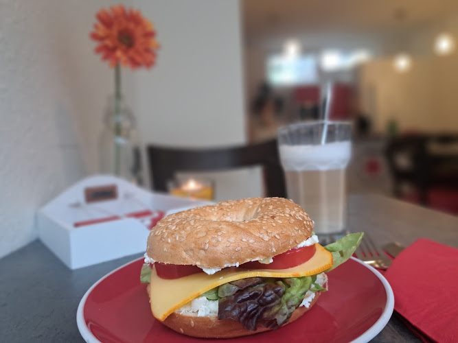 Das Kleine Rote Café photo