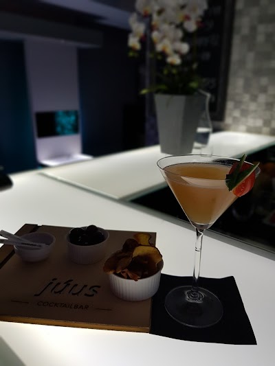 Photos of J&uacute;us Cocktail Bar