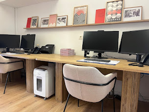 Photo n°15 de Assurance Generali - Sarl Arles Provence Assurances à Arles (Agence d'assurance pour locataires)