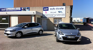 Photo n°2 de Astr Auto-École - Permis Voiture et Moto en accéléré à Vitrolles (Centre de formation)