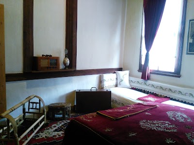 Photos of living Museum