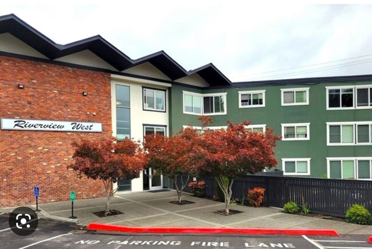Riverview West Apartments