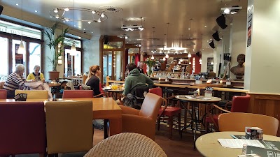 Photos of Caf&eacute; & Bar Celona