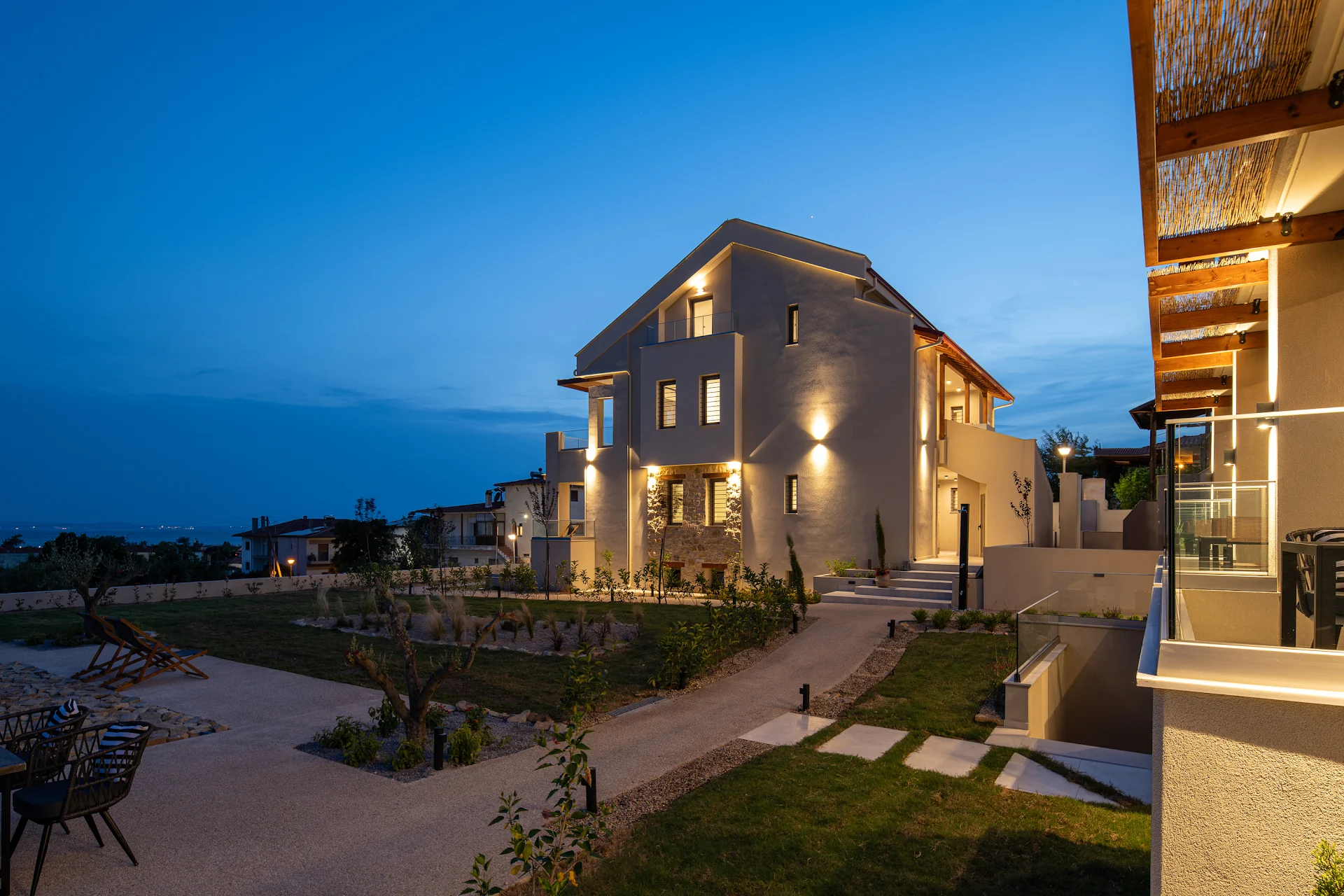 Melian Suites