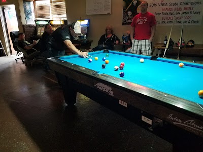 Longbranch Bar & Billiards