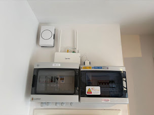 Photo n°13 de Concept'Energy 33 Siège Social - Panneaux Solaires et Photovoltaïque à Saint-Vivien-de-Monségur (Usine de panneaux solaires photovoltaïques)