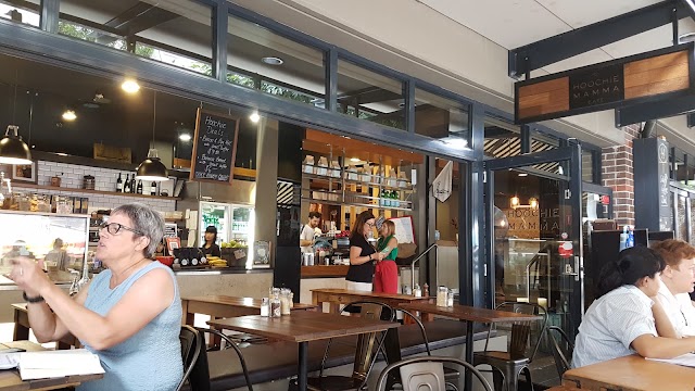 Hoochie Mamma Cafe