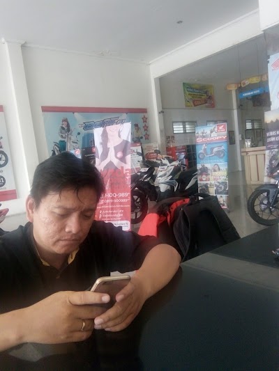 Photos of DEALER HONDA + AHASS (07956) CUN MOTOR CARUBAN