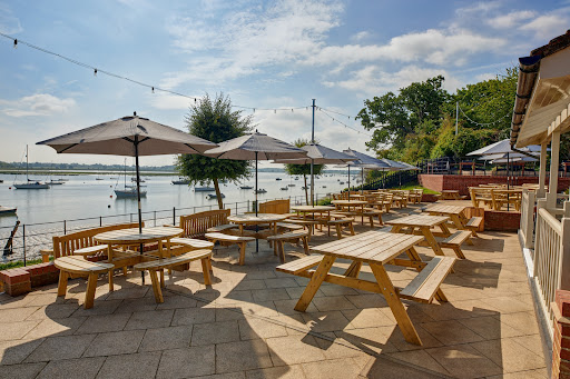 Maybush Inn