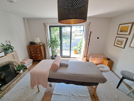 The Cedar Room: massage therapy