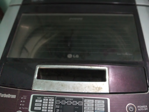Repair and service of washing machines, refrigerator, microwave oven and air conditioners post image