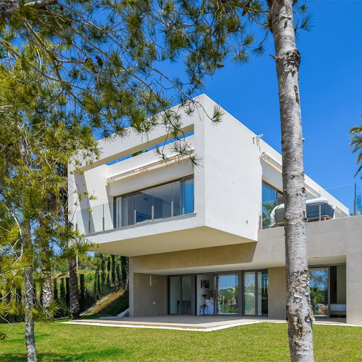 Golf and Beach Real Estate - Thumbnail