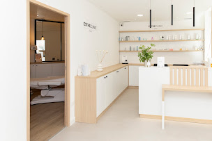 Photo n°6 de EstheClinic-Centre Esthétique Paris 8 à Paris (Centre d'amincissement)