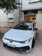 Rentluxurycar21 à Dijon