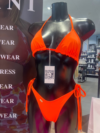 Bkini - Visual