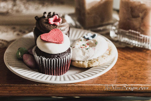 Simply Sweets - Visual