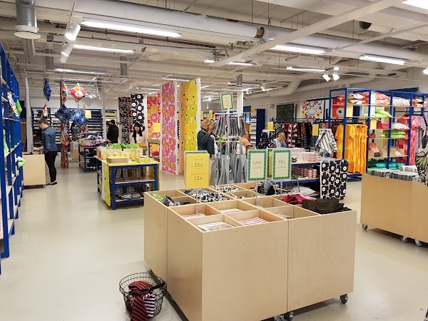 Marimekko Herttoniemi Outlet, Kirvesmiehenkatu 7, 00880 Helsingfors, Suomi