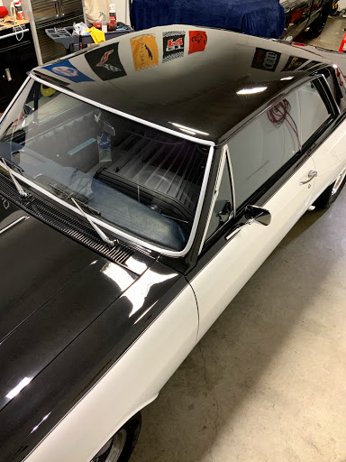 Golden Gate Auto Salon - Thumbnail