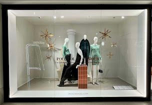 Photo n°4 de MANGO à Arcueil (Magasin de vêtements)