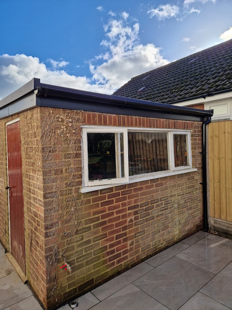 Rosbo Roofing, Carpentry & Skylights photo 2