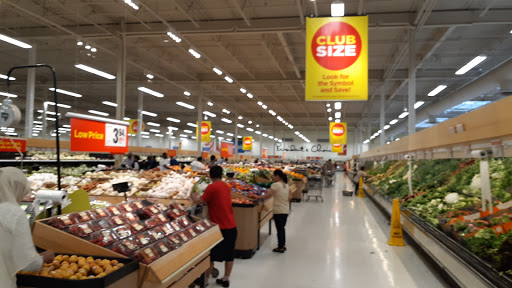 Real Canadian Superstore 20th Avenue - Thumbnail