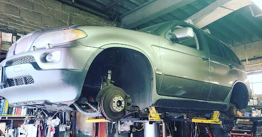 M & F Auto Services Gallery - United States