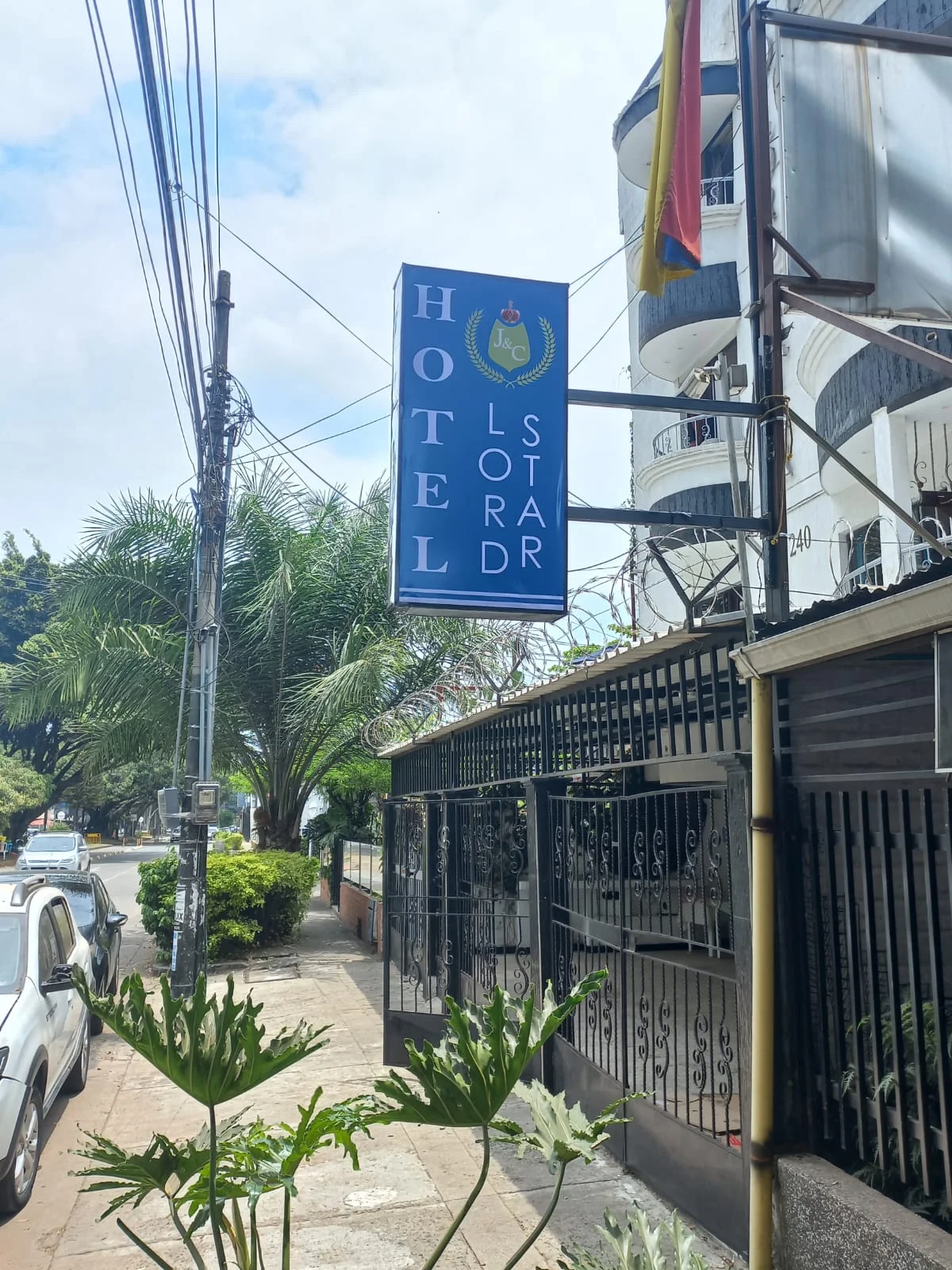 Lord Star - Hoteles en Cali - Apartahotel Económicos Sur Colombia