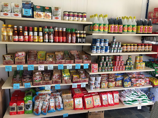 Ta-tak pinoy restaurant /filipinski restaurcja