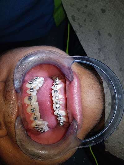 Photos of Dr. Shem Rakewa Dental :Kisumu