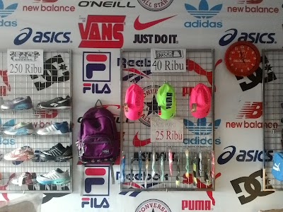 Photos of Calief Footwear