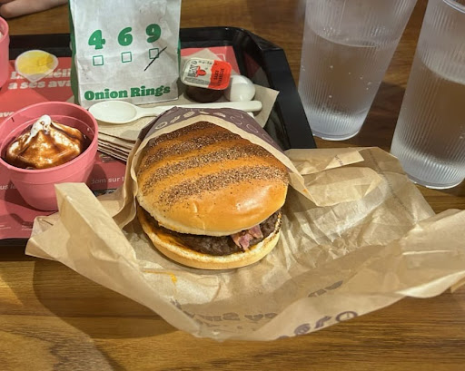 Photo 7 - Burger King