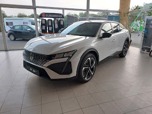 Photo n°5 de PEUGEOT - GARAGE DE L ARMOR à Bourbriac (Concessionnaire Peugeot)