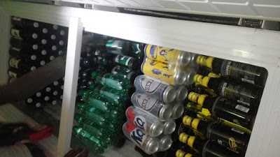 Photos of Bar senateur