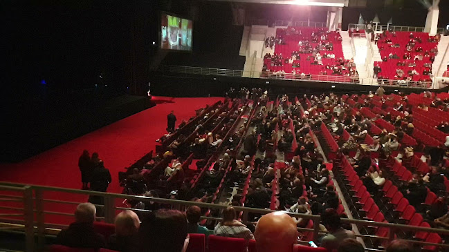 Christmas Theater Ανοιχτές ώρες