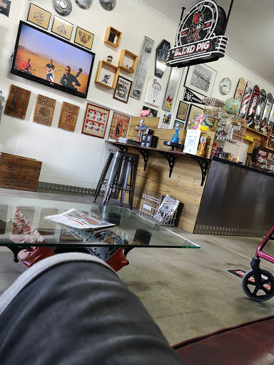 Cut Throat Jo's Barber - Thumbnail